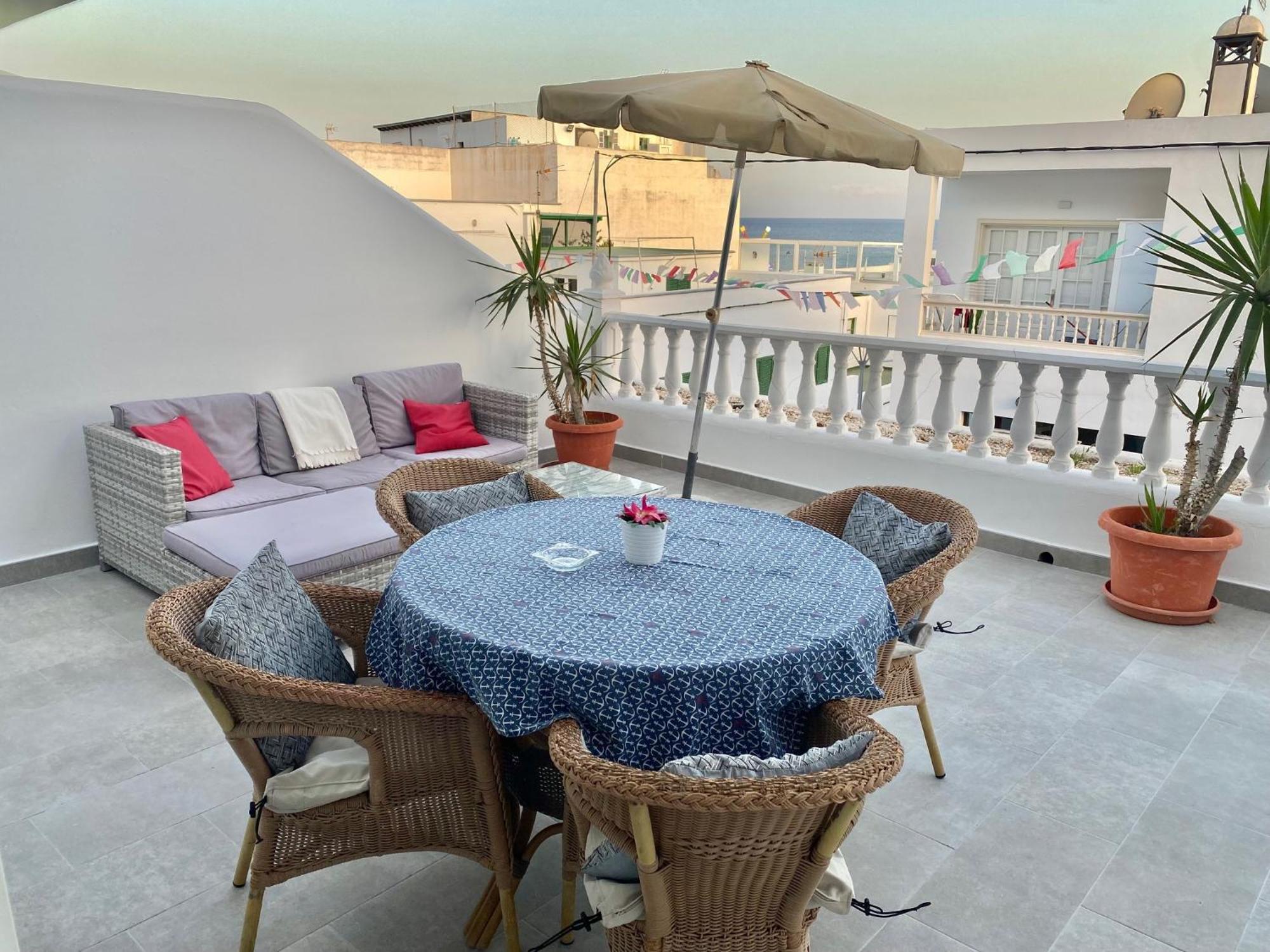 Apartamentos Los Dragos Puerto del Carmen  Dış mekan fotoğraf